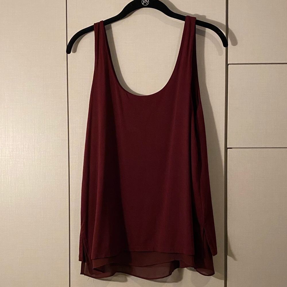 Flowy burgundy blouse from Ann taylor!
